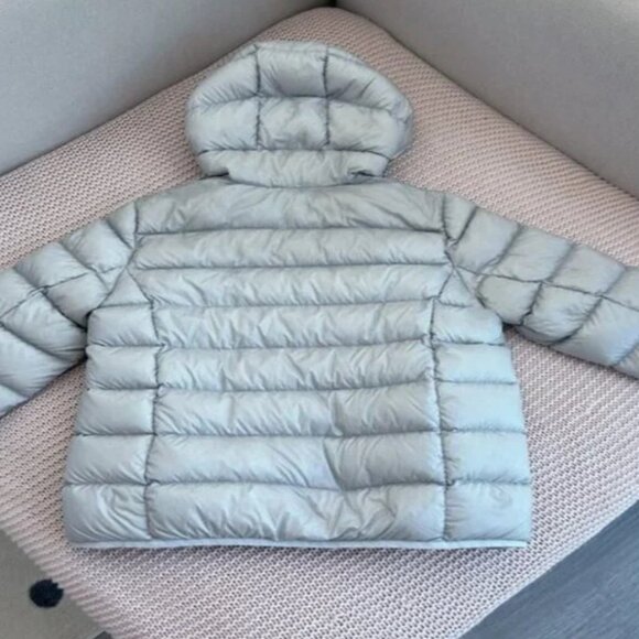 Aritzia TNA The Little Puff Down Hooded Winter Jacket Coat Chrome Silver Small - Picture 2 of 5